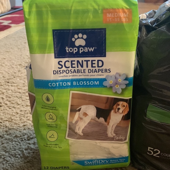 Small dog housebreaking supplies - Picture 4 of 6